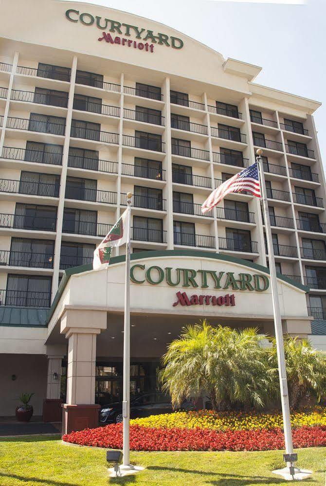 Courtyard By Marriott Los Angeles Pasadena/Monrovia Exteriör bild